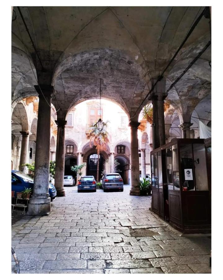 باليرمو Palazzo Cuto Central Flat المظهر الخارجي الصورة